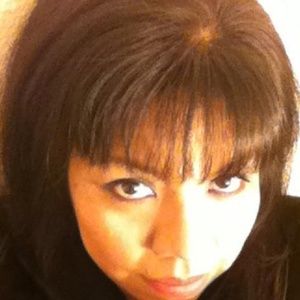 Meet your Posher, Imelda